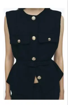 新作⭐︎ZARA ベルト テクスチャー ベスト M ブラック ゴールドボタン
