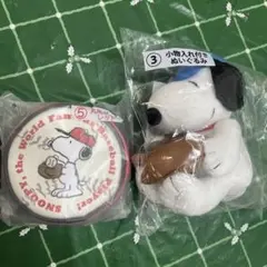 ★スヌーピー くじ　小物入れ付きぬいぐるみとポーチ★