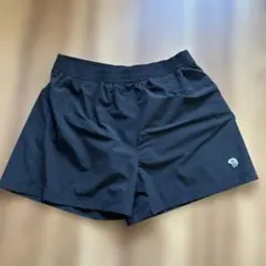 マウンテンハードウェア　ショートパンツ
