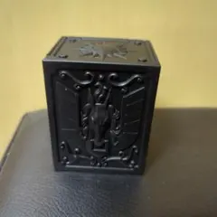 聖闘士星矢　暗黒ペガサス　聖衣箱