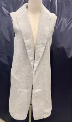 新品　AZUL グレー ノースリーブ ベスト サイズS