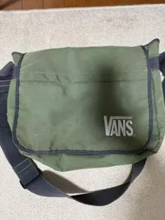 90s US VANS メッセンジャーバッグ ダークネイビー 刺繍ロゴ 90s US VANS メッセンジャーバッグ ダークネイビー 刺繍ロゴ - メルカリ