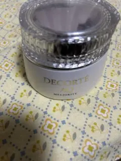 Item thumbnail for item 9e997a1f-3f5a-486d-8df0-e123ff8362e0