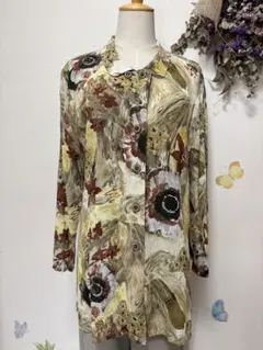 Hardy Amies 花柄 長袖シャツ サイズ9のサムネイル