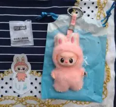 【U】LABUBU PIN FOR LOVE ミニラブブ　イニシャル ぬいぐるみ