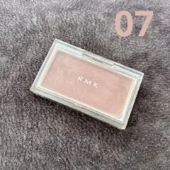 Item thumbnail for item dbb8f7e5-63bf-4b59-989d-167739755d27