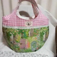 ラウンドトートバッグ☆ユキエモン☆シークレットガーデン　ハンドメイド