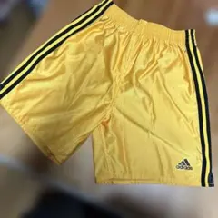アディダス　ハーフパンツ　黄色　L