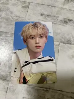 ハン ユジン トレカ zb1 ゼベワン