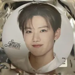SPECIAL MOMENT TREASURE 缶バッジ ジュンギュ