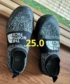 THE NORTH FACE ULTRA LOW III ブラック/ホワイト