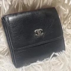 CHANEL レザー 三つ折り財布 ココマーク コンパクト ブラックのサムネイル