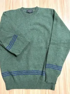 メンズ緑色クルーネックセーター