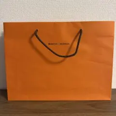 Item thumbnail for item 8b0602e5-d8f5-485a-94ab-da6dffecf4e2