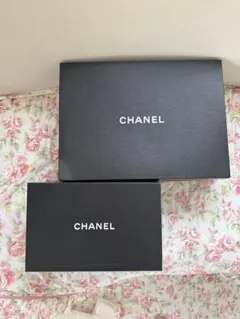 【CHANEL】 ギフトBOX 空箱 （大小）