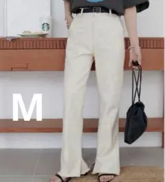 【最終価格】ディスコート　USコットンデニムフレアパンツ　アイボリー　M