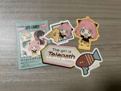 スパイファミリー　ダイカットステッカー　アーニャ