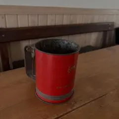 イギリスアンティーク赤の粉振るい