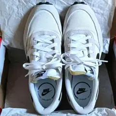 即決！中古美品 NIKE WAFFLE NAV FJ4195-100