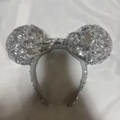 ディズニー ミニーちゃん シルバーカチューシャ