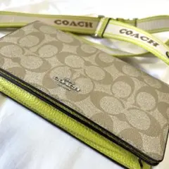 コーチお財布ショルダーバッグ ウォレット ライトグリーン