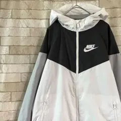 NIKE ナイキ ナイロンジャケット 裏地メッシュ 黒 白 灰 XL
