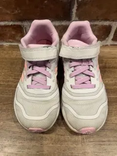 adidas キッズスニーカー グレー/ピンク　17㎝