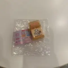 サンリオキャラクターズ　ローラー付き消しゴム風キーホルダー　コロコロクリリン