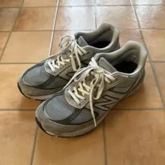 New Balance 990 V5 グレー スニーカー