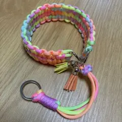 레인보우 파라코드 브레이드 카라 내경 30cm~33cm, 너비 조절 가능 3.5cm