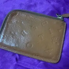 イル　ビゾンテ　ブラウンレザー コインケース エンボス加工