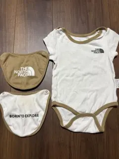 THE NORTH FACE ボディスーツ&スタイセット 70