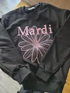 Mardi Mercred 刺繍 ブラック トレーナ Mのサムネイル