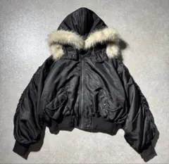 （値下げ交渉あり）ファー付きブラッククロップドジャケット
