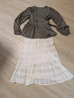【春夏服 2点セット】コーデ売り　トップス S マーメイドスカート F