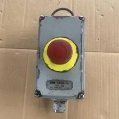 IDEC コントロールボックス TYPE AGA 非常停止ボタン