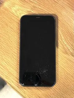 iPhone11 256G 本体 画面ひびあり　SIMフリー　ジャンク品