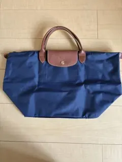 【値下げしました】ロンシャン　ル プリアージュ　ネイビー