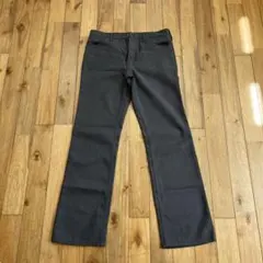 Wrangler ダークグレー スラックスのサムネイル