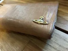 VivienneWestwood革の長財布