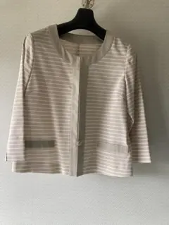 未使用　Jines ノーカラージャケット ベージュとホワイトストライプ