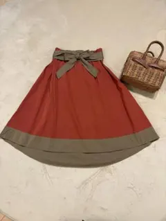 トゥモローランド⭐︎フレアスカート リボンベルト付き リバーシブルのサムネイル
