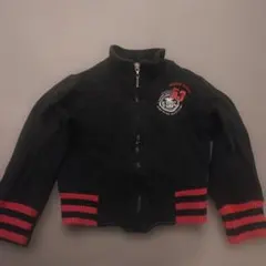 黒いジャケット 赤ストライプ 53