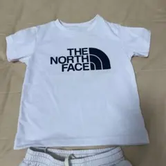 THE NORTH FACE Tシャツとショートパンツセット