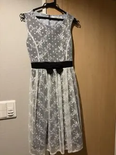 トッコクローゼットノースリーブひざ丈レースワンピース