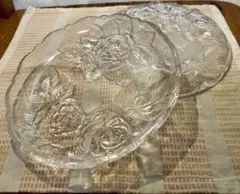 ♡レトロ食器♡ローズモチーフ小皿・2枚組・曽我ガラス製