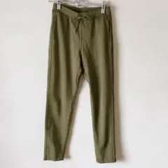 【処分セール】ユニクロ　裏起毛　スウェットパンツ 　イージーパンツ　カーキのサムネイル