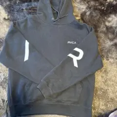 RVCA フード付きパーカー 黒