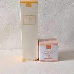 ラブコスメ　しろつやびじん　化粧水　フェイスクリームのサムネイル