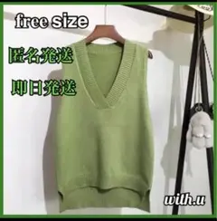 【大人気】スリット入り ニットベスト くすみグリーン ミディアム丈 着痩せ